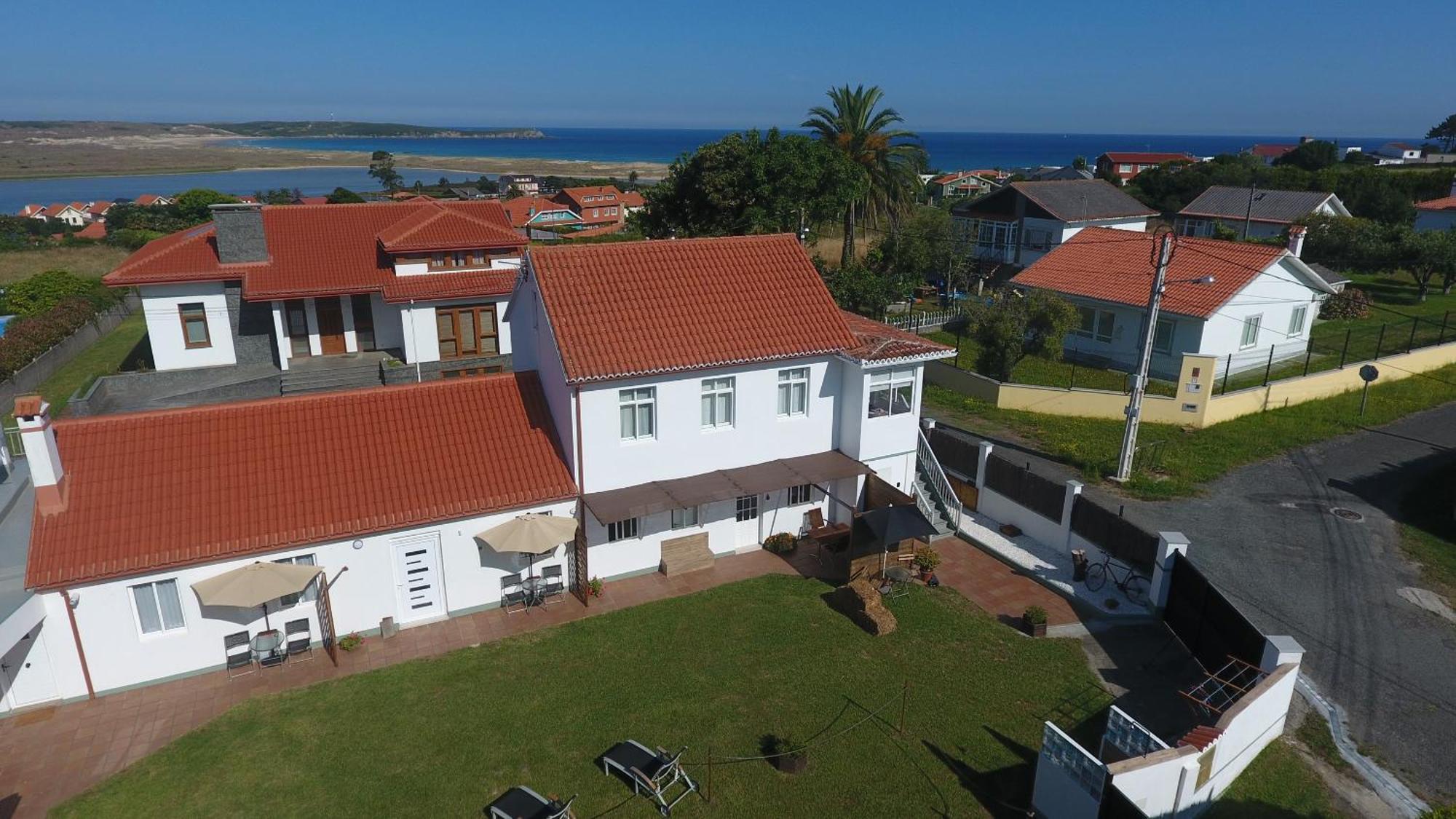 Beach House Villa Valdoviño Exteriör bild